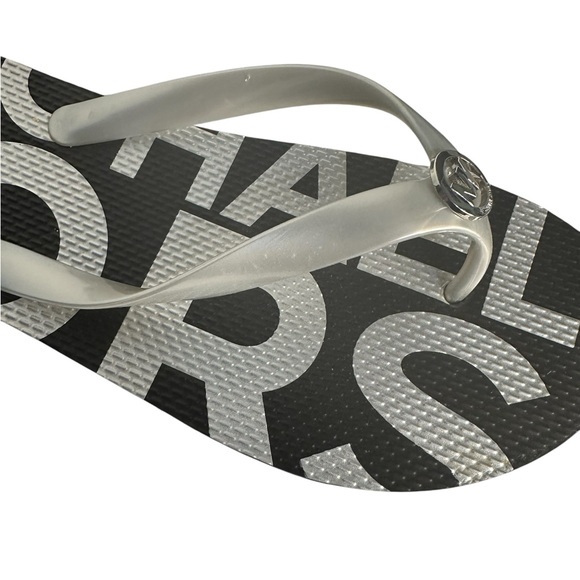 Michael Kors Black MK Flip Flop Metallic Letter Footbed Black/Silver Size 11 - Picture 3 of 6